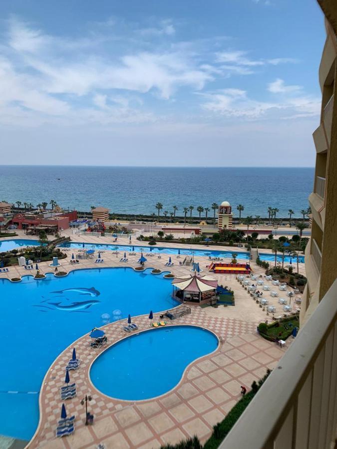 Porto Sokhna Pyramids Apartments With Sea View Families Only Ain Sukhna Exterior photo