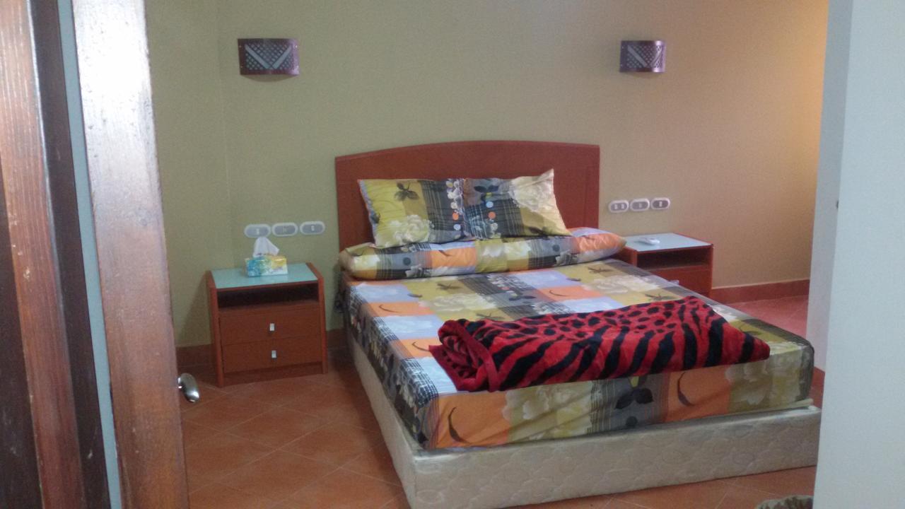 Porto Sokhna Pyramids Apartments With Sea View Families Only Ain Sukhna Exterior photo